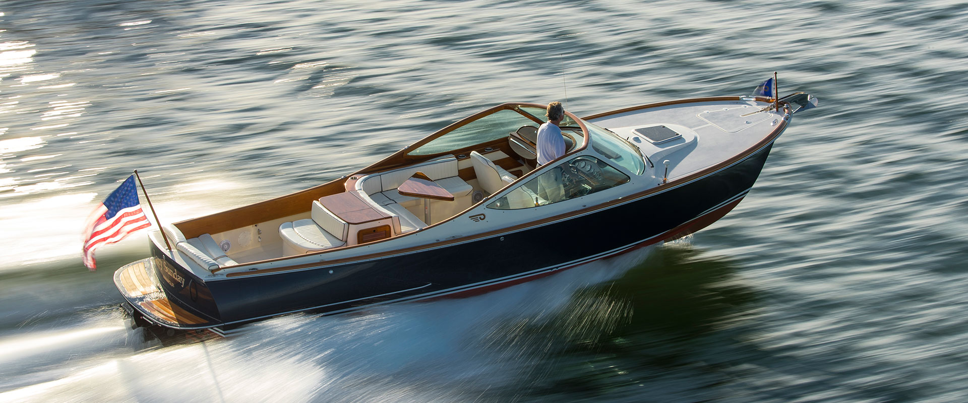 savage runabout boat